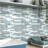 Mosaico de vidro de parede backsplash de decoração em forma de tira de cor branca misturado com azulejos de mosaico de metal