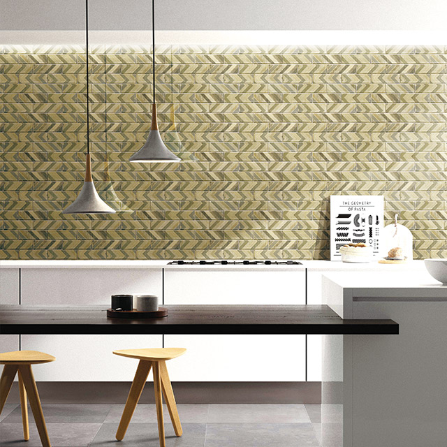 Ouro papel de parede metrô borda reta tijolo vidro cozinha backsplash cristal mosaico telhas para venda fornecedor mosaico vidro